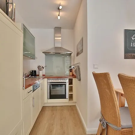 Apartment Am Am Strandallee 48 03 *