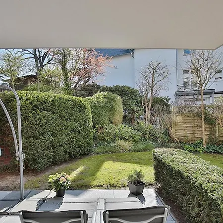 Am Am Strandallee 48 03 * Timmendorfer Strand